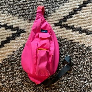 NWOT Kavu sling bag